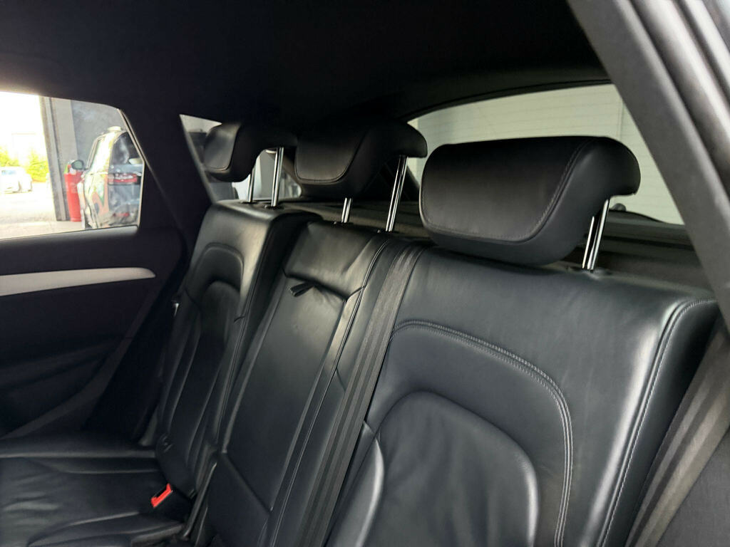Audi Q5 Se Black #31