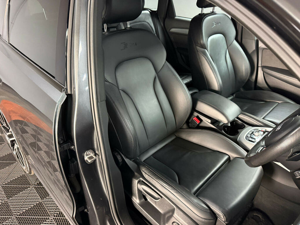 Audi Q5 Se Black #27