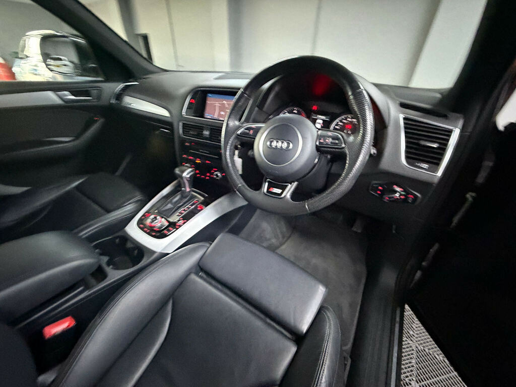 Audi Q5 Se Black #23