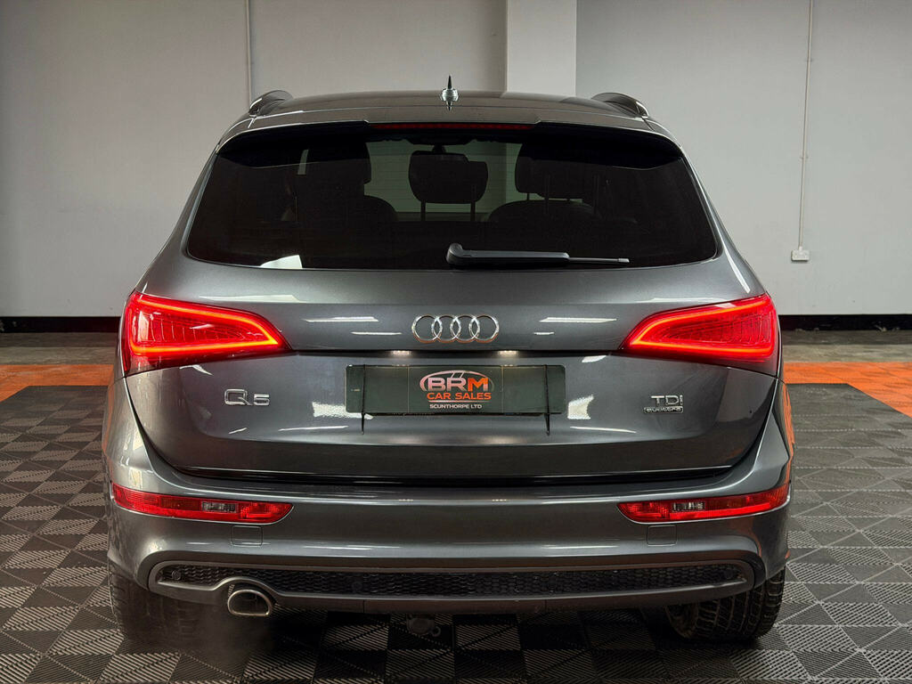 Audi Q5 Se Black #12