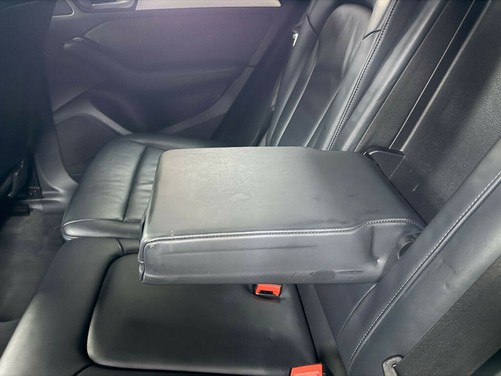Audi Q5 Se Black #30
