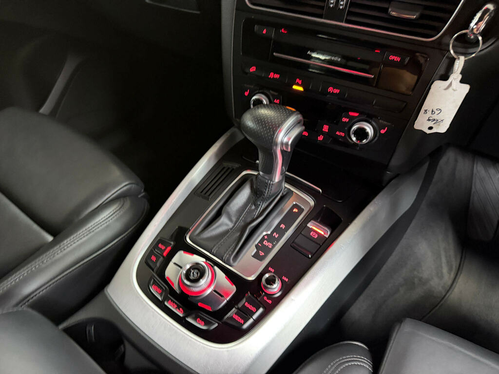 Audi Q5 Se Black #21