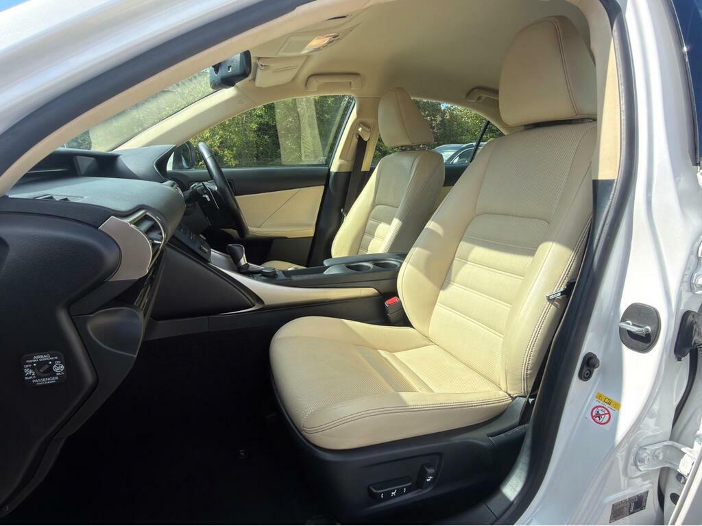 Lexus IS  Black #17