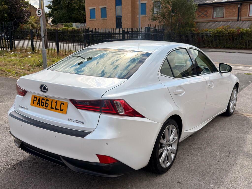 Lexus IS 2.5 300H Advance E-cvt Euro 6 S S White #6