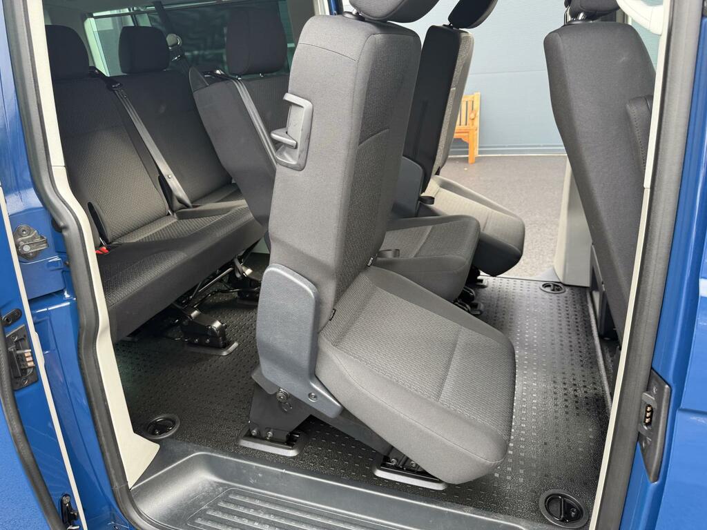 Volkswagen Transporter Shuttle 2.0 Tdi S 150 7 Speed Dsg Lwb In O Blue #4