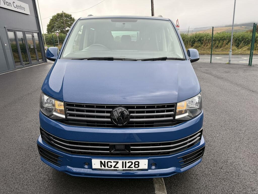 Volkswagen Transporter Shuttle Shuttle Black #7