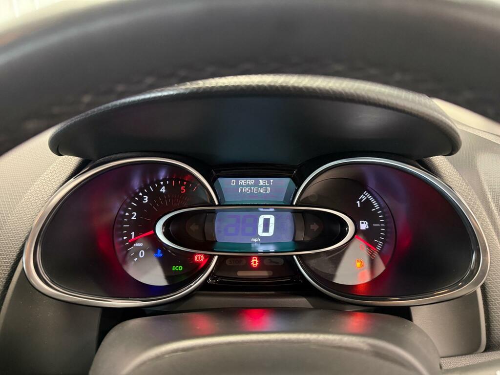 Renault Clio Hatchback Techno Black #20