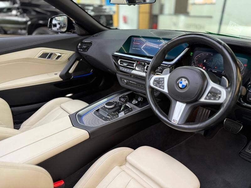 BMW Z4 3L Null Black #17