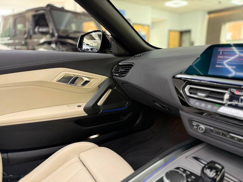 BMW Z4 3L Null Black #23