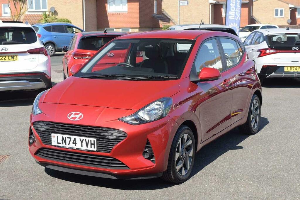 Hyundai I10 Hatchback LN74YVH Red #4