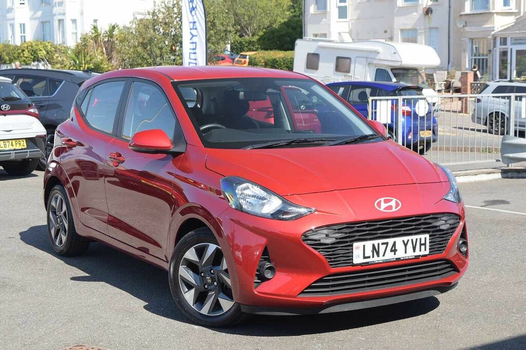 Hyundai I10 Hatchback LN74YVH Red