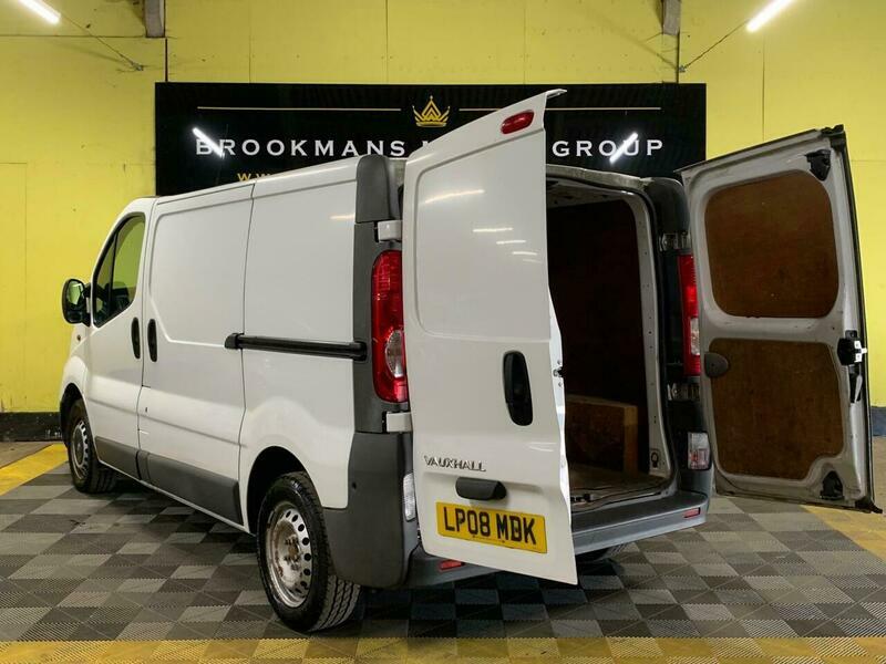 Vauxhall Vivaro Panel Van Silver #13