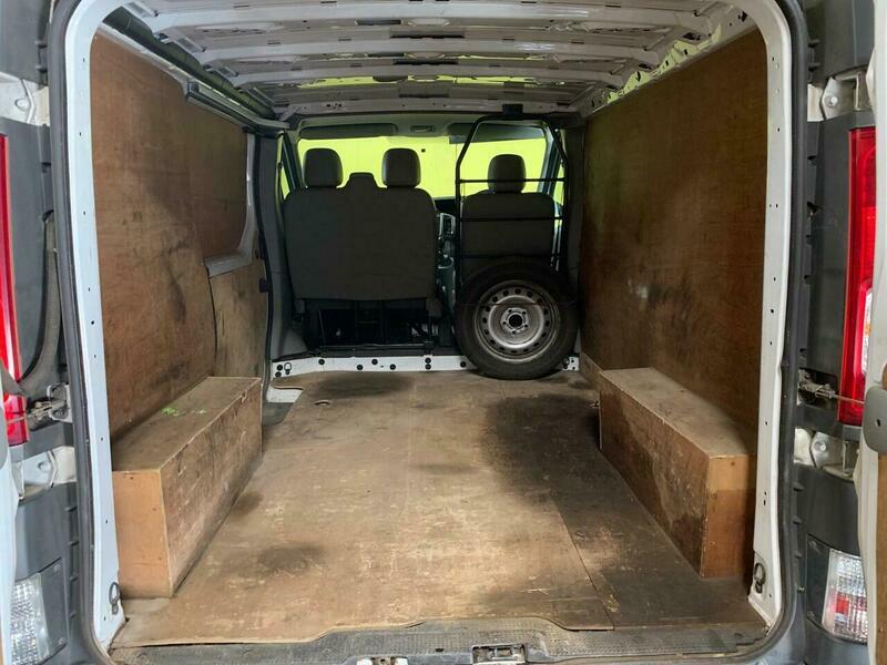 Vauxhall Vivaro Panel Van Silver #14
