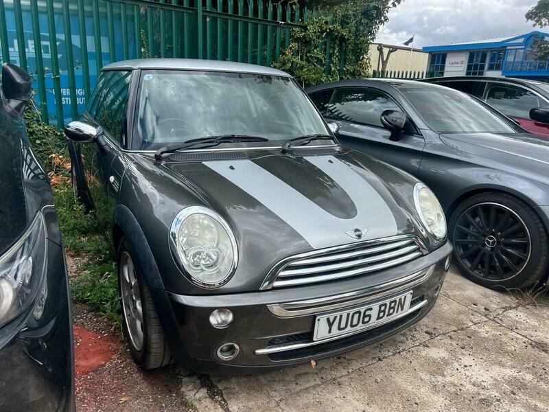 Mini Hatch 1.6 Cooper Park Lane YU06BBN Grey