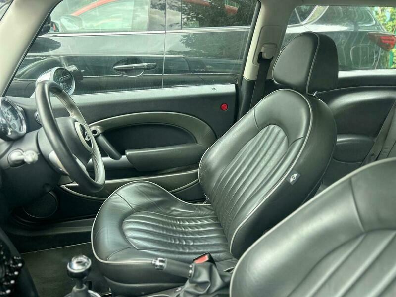 Mini Hatch 1.6 Cooper Park Lane YU06BBN Grey #4