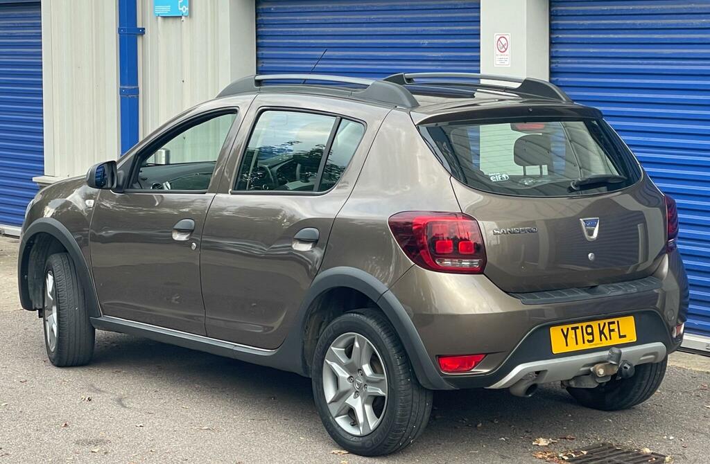 Dacia Sandero Stepway Essential Brown #3