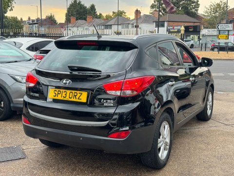Hyundai Ix35 1.7 Crdi Premium Black #4