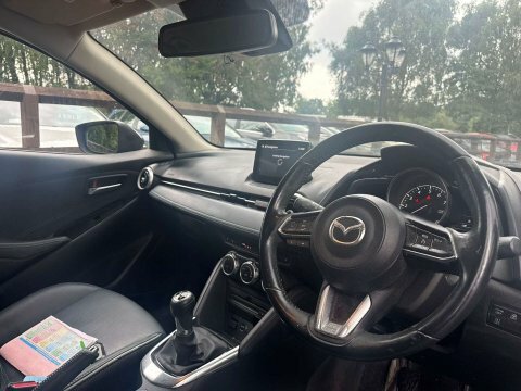 Mazda 2 Se-l Nav Red #18