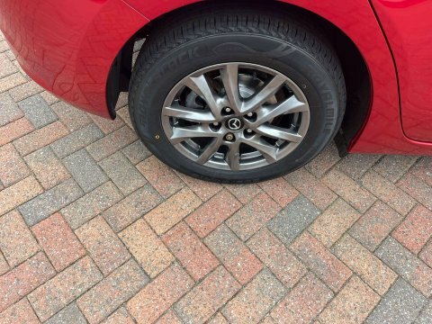 Mazda 3 2.0 Skyactiv-g Se Red #6