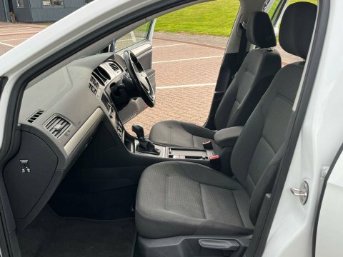 Volkswagen Golf Match Black #11