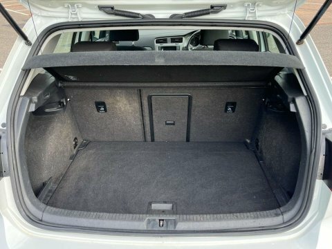 Volkswagen Golf Match Black #16