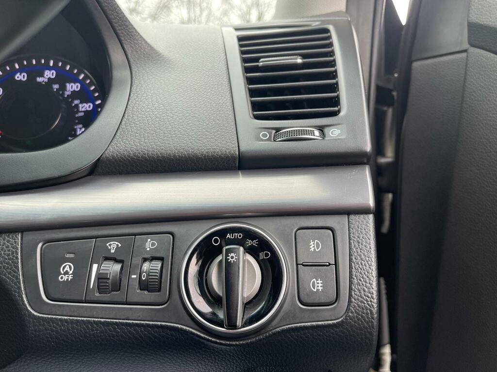 Hyundai I40 Diesel White #37