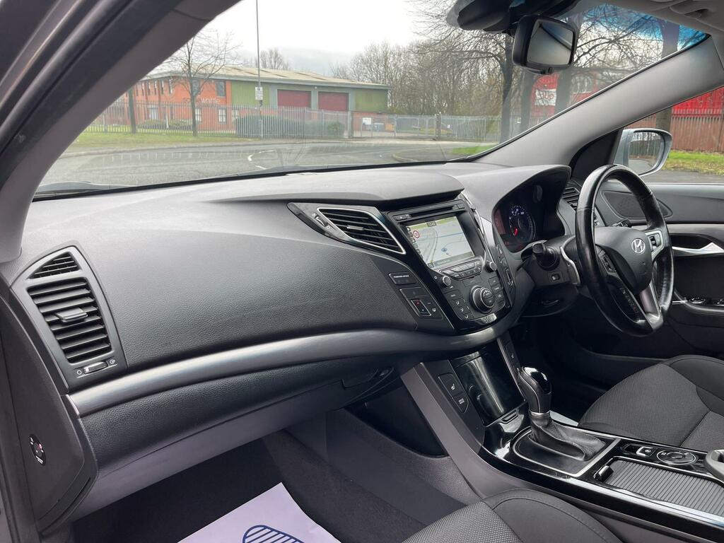 Hyundai I40 Diesel White #23