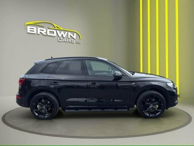 Audi Q5 2.0 Tdi 40 S WB21NCO Black #3
