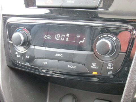 Suzuki Vitara Suv White #20