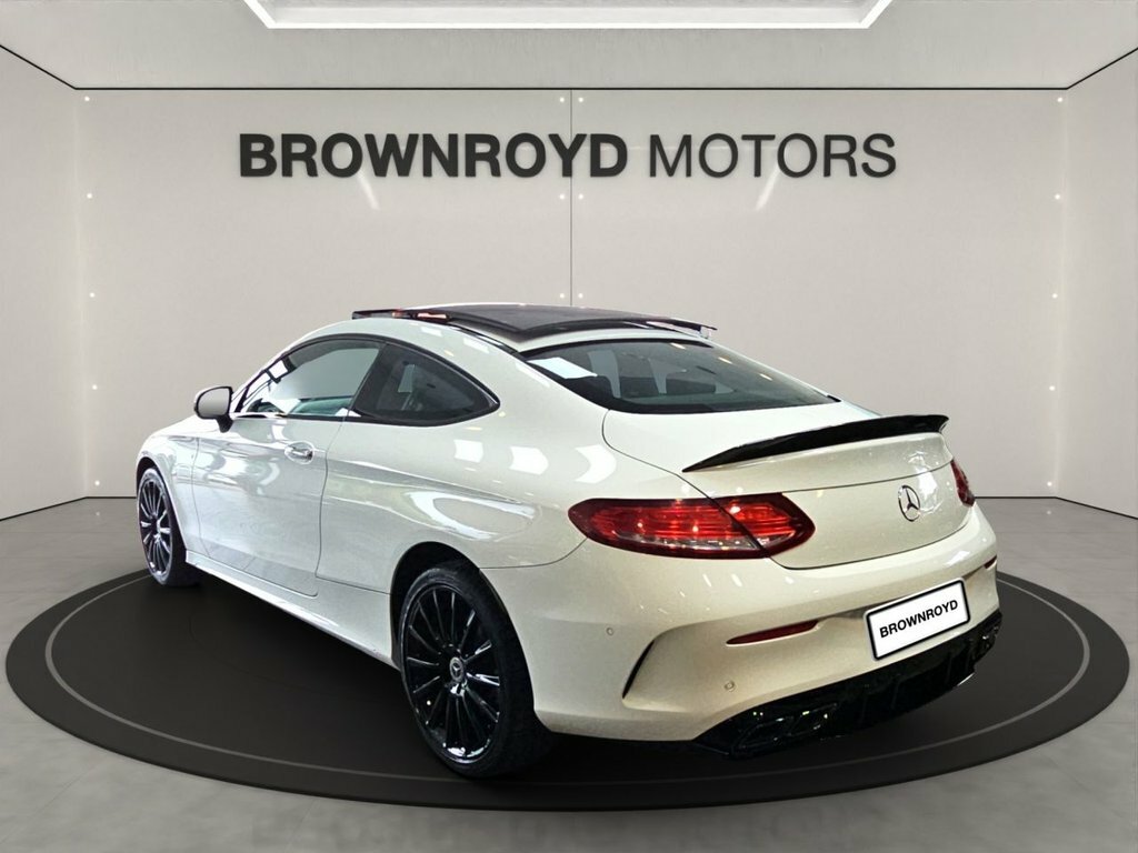 Mercedes-Benz C Class 2L Amg Line DF67UVG White #4