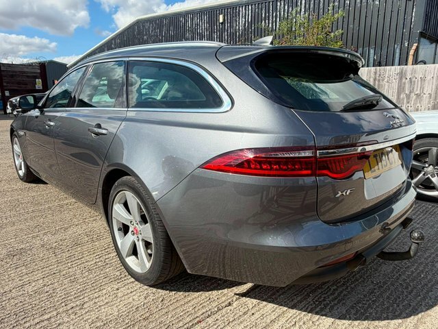 Jaguar XF 2.0I Portfolio Sportbrake Euro 6 S S LT19CTV Grey #4