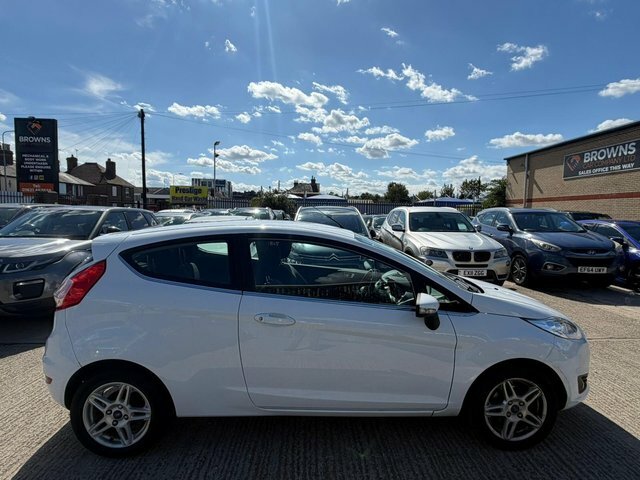 Ford Fiesta 1.0T Ecoboost Zetec Euro 5 S S White #2