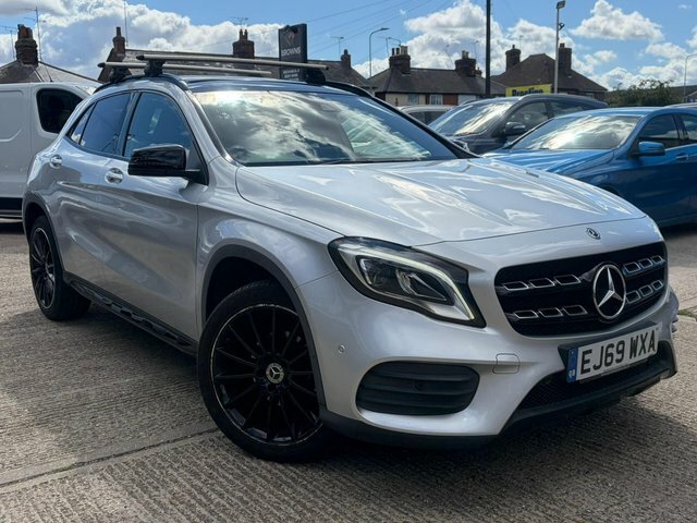 Mercedes-Benz GLA Class 1.6 Gla200 Amg Line Edition Plus Euro 6 S S Silver