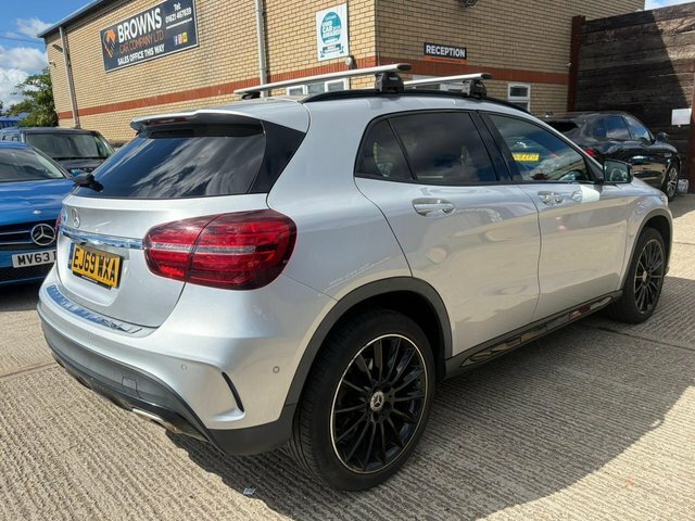 Mercedes-Benz GLA Class 1.6 Gla200 Amg Line Edition Plus Euro 6 S S Silver #3