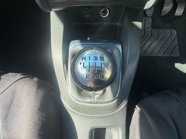 Citroen C4 Hatchback White #27
