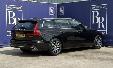 Volvo V60 2.0 D3 Inscription Black #4