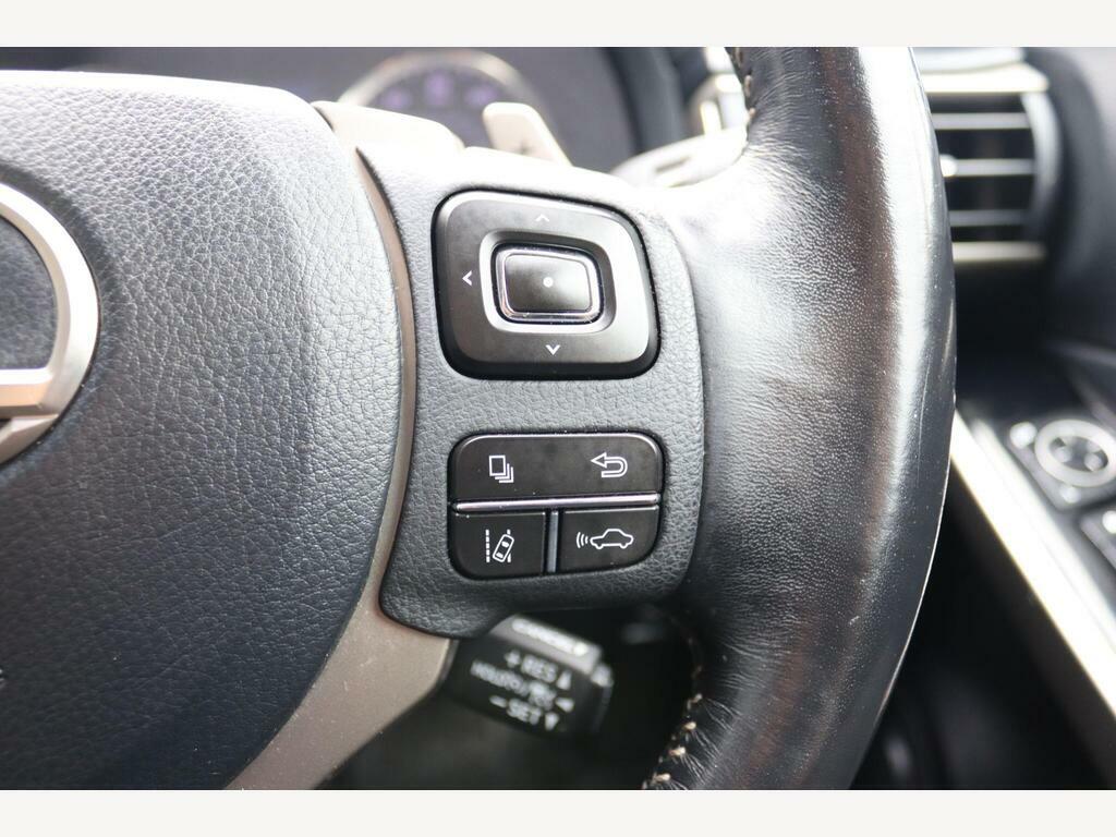 Lexus IS Executive Edition Black #14