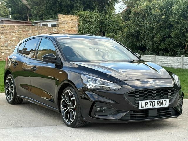 Ford Focus Ecoboost St-line X Hatchback LR70RWO Black