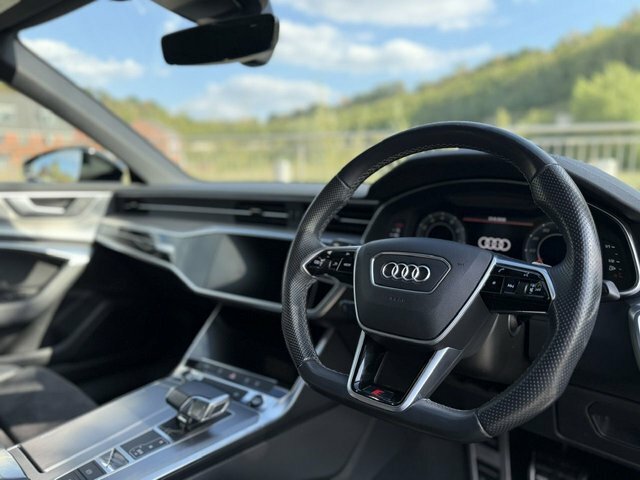 Audi A6 Saloon Tfsi 45 Black Edition White #2