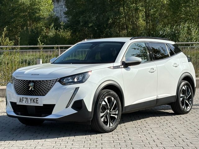 Peugeot e-2008 Allure Suv AF71YKE #3