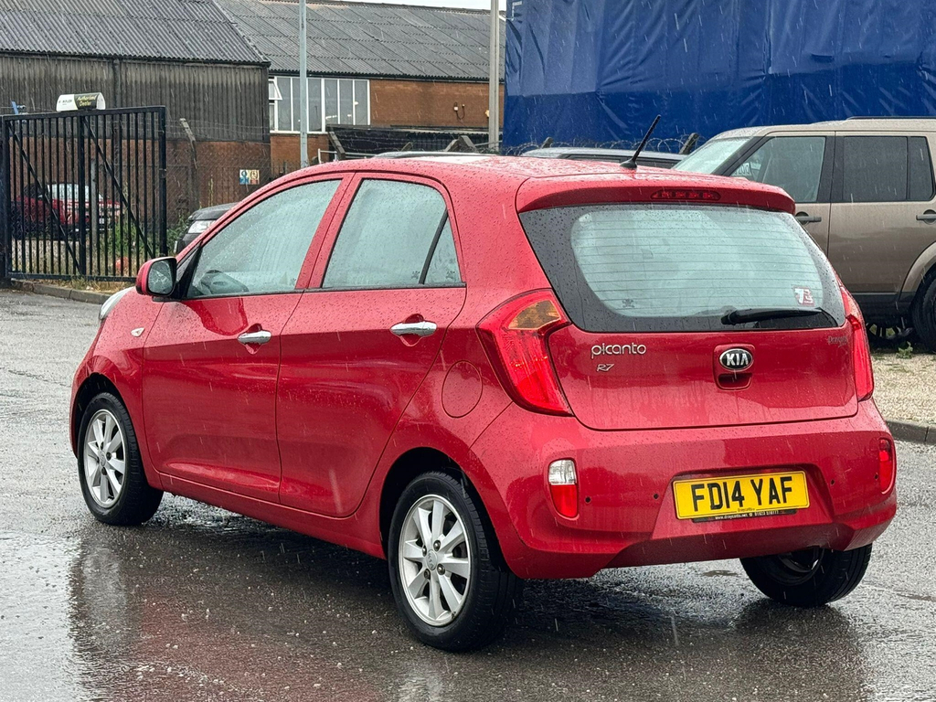 Kia Picanto Hatchback FD14YAF Red #4