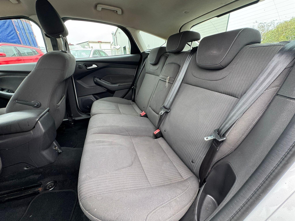 Ford Focus  Grey #14