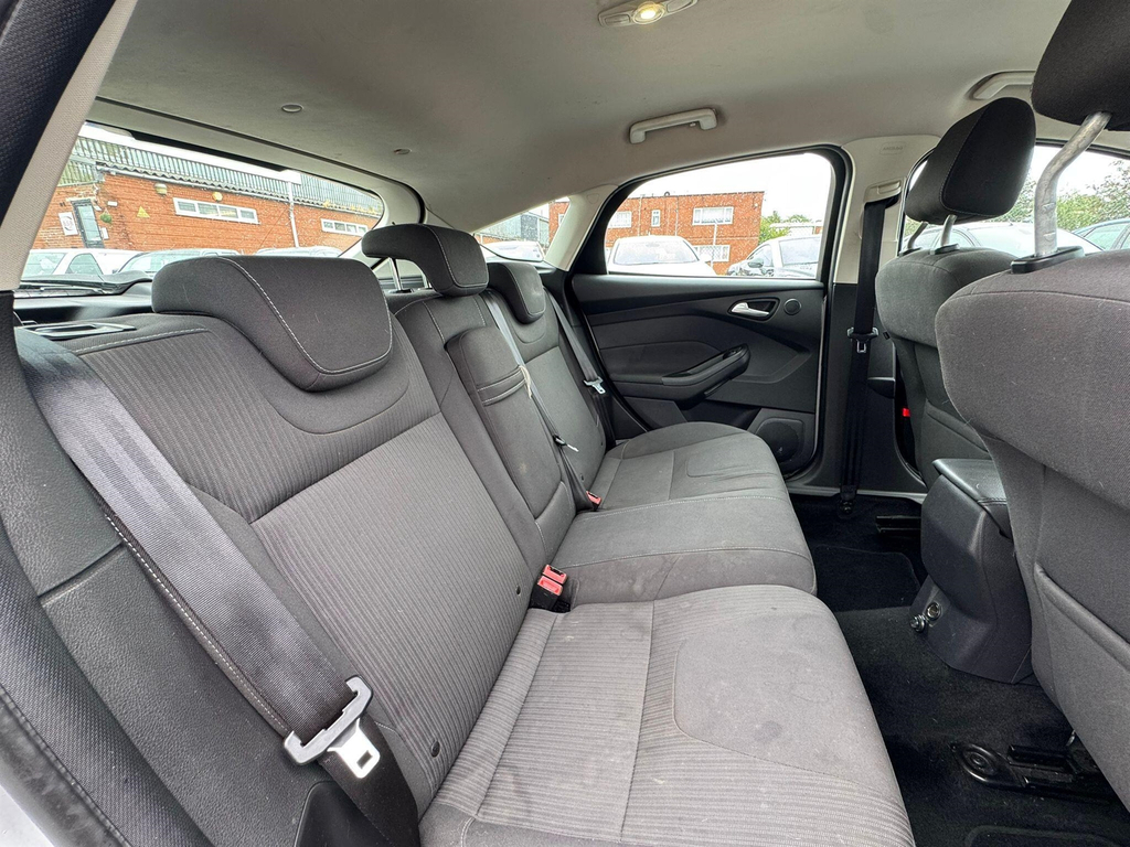 Ford Focus  Grey #12