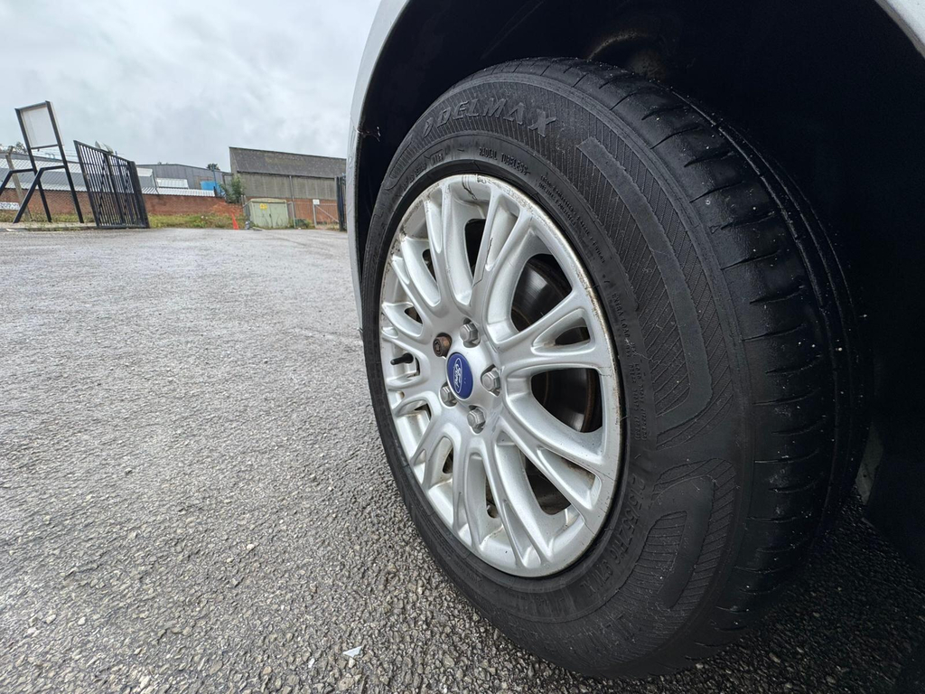 Ford Focus  Grey #33