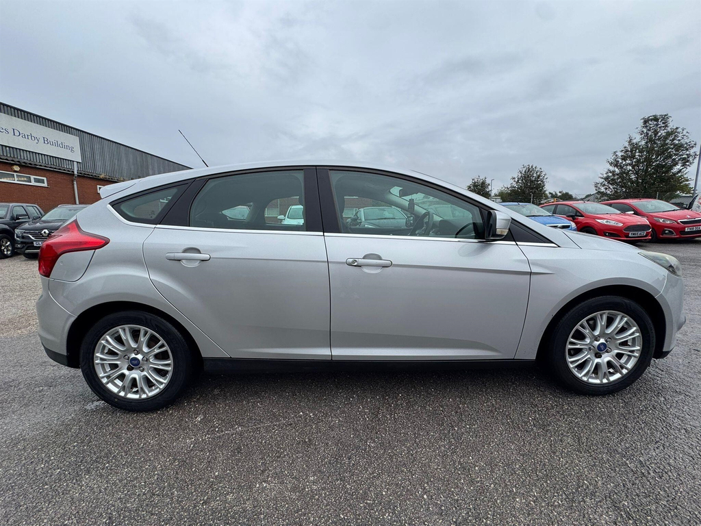 Ford Focus  Grey #7