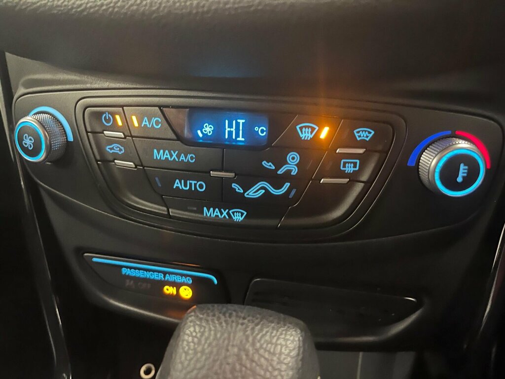 Ford B-Max Mpv Gold #35