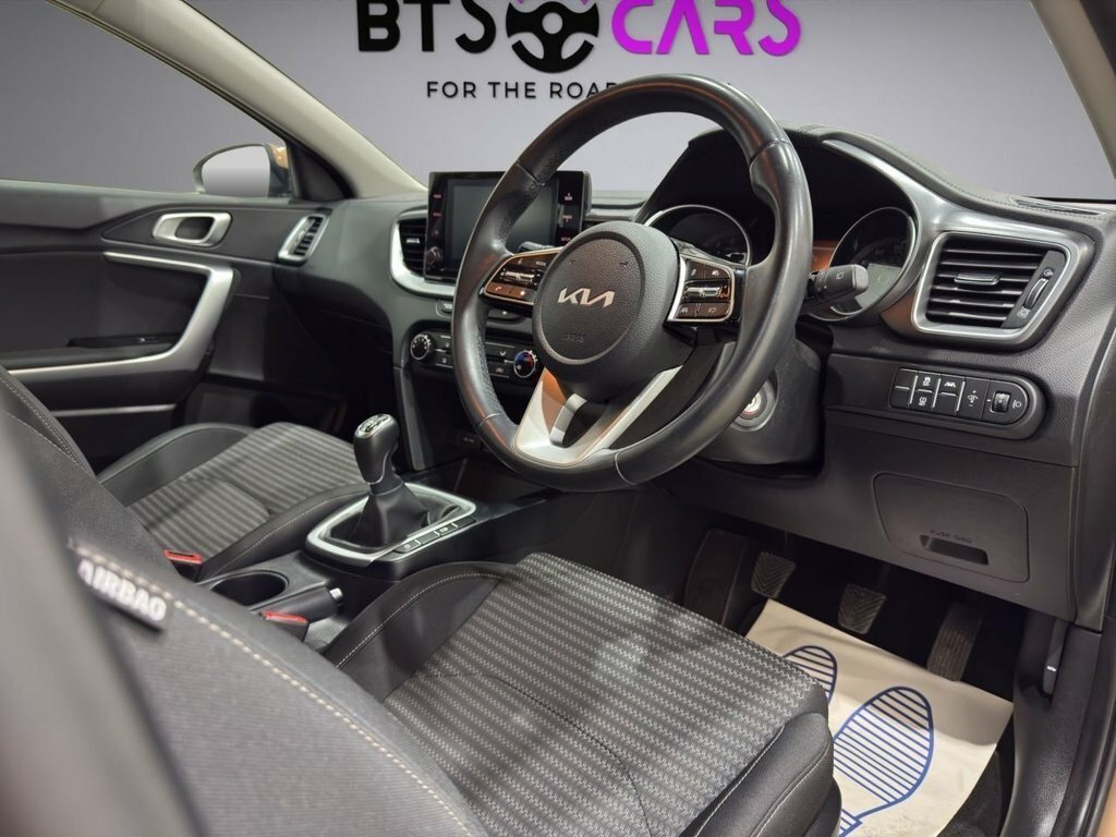 Kia Ceed 1L 2 Brown #2