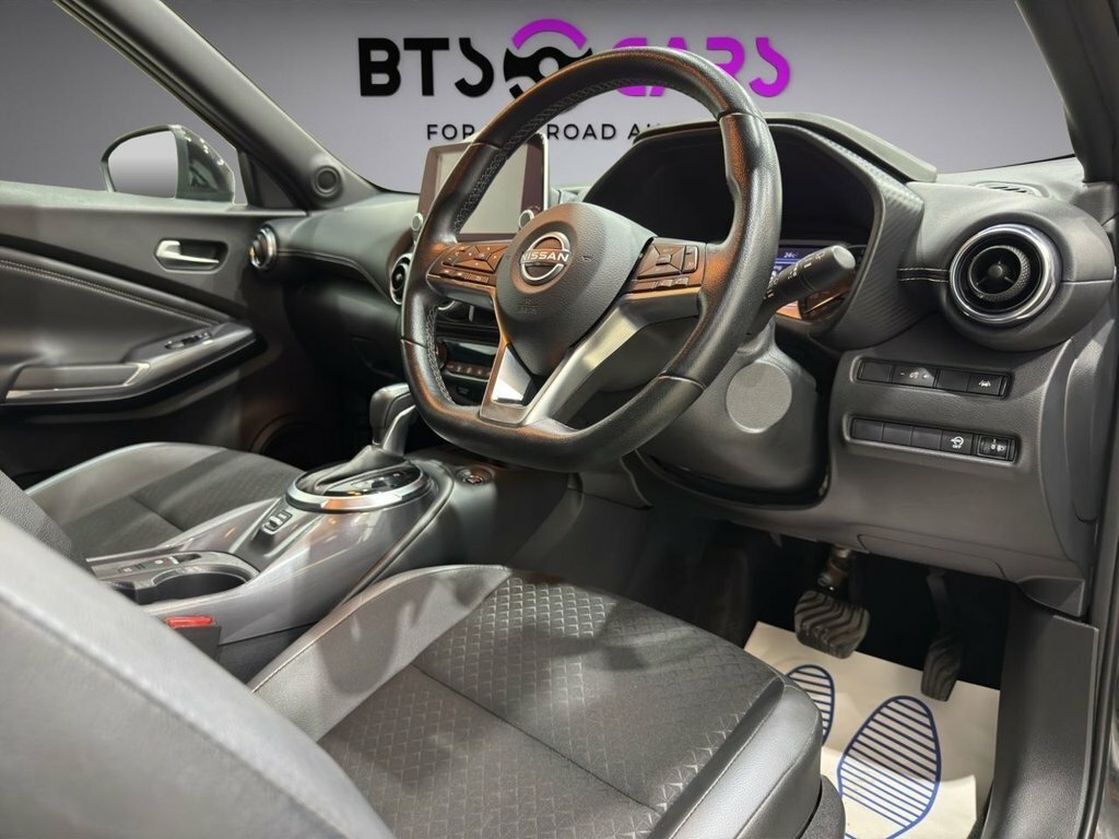 Nissan Juke 1L N-connecta BK24OMT Black #2