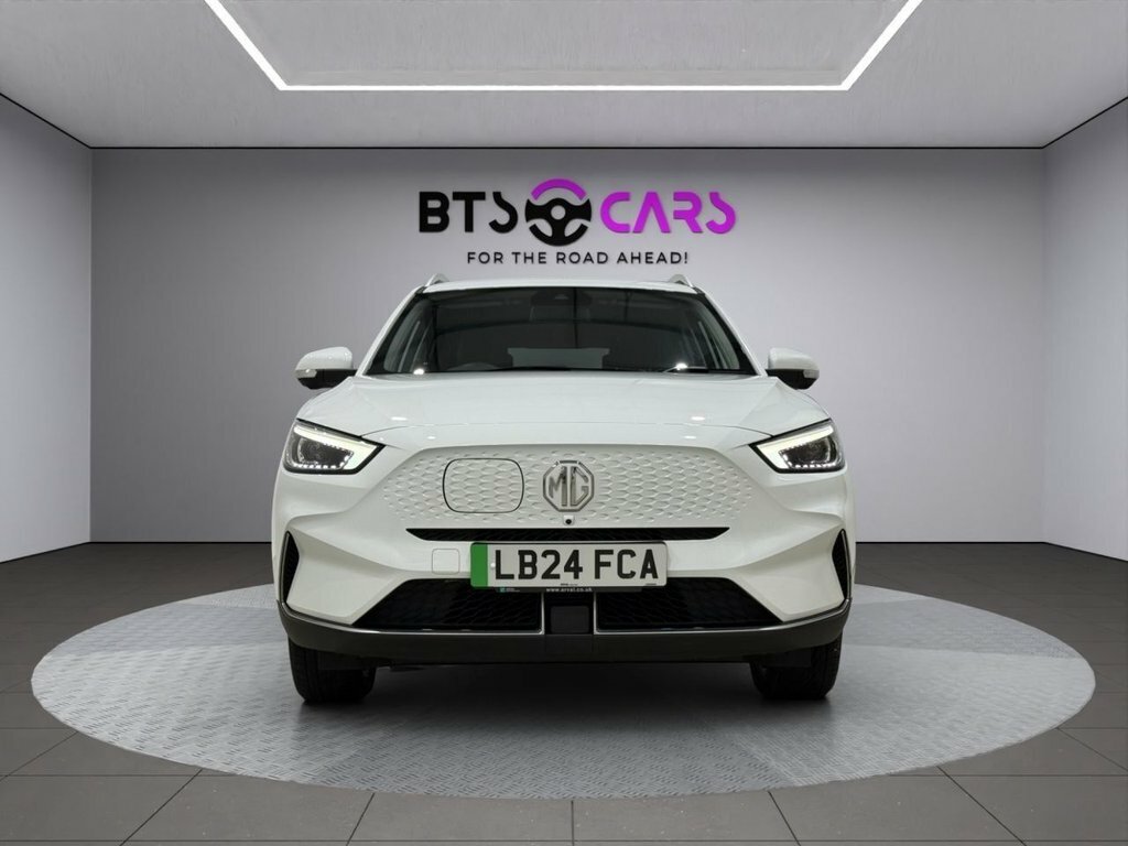 MG ZS Suv LB24FCA White #4