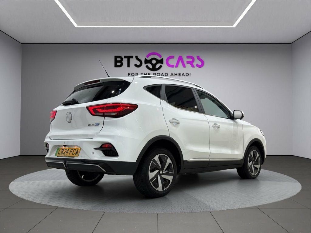 MG ZS Suv LB24FCA White #3